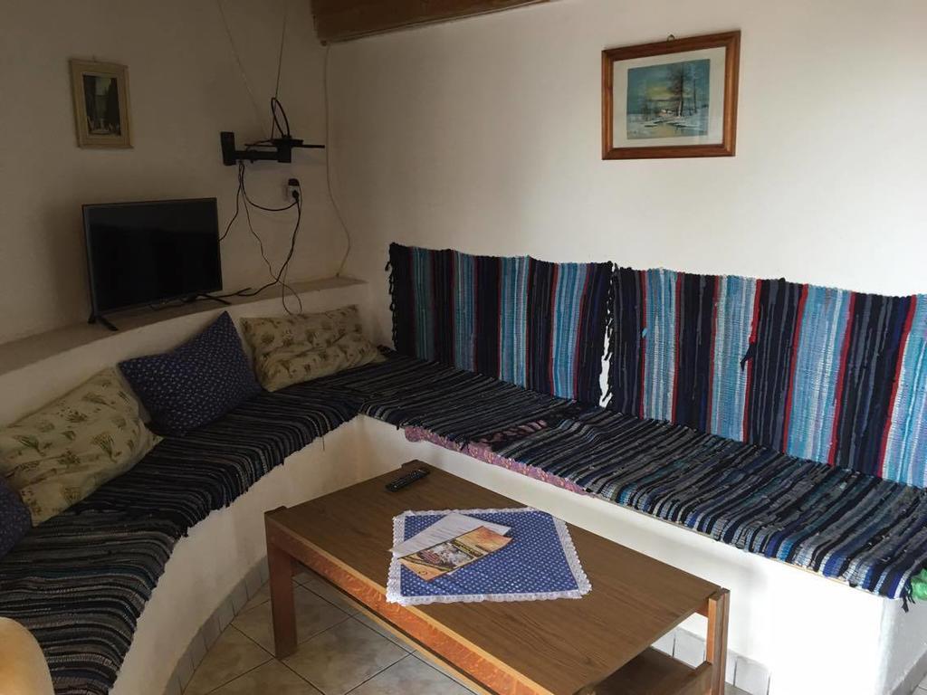 Galopp Major Hotell Gyál Exteriör bild